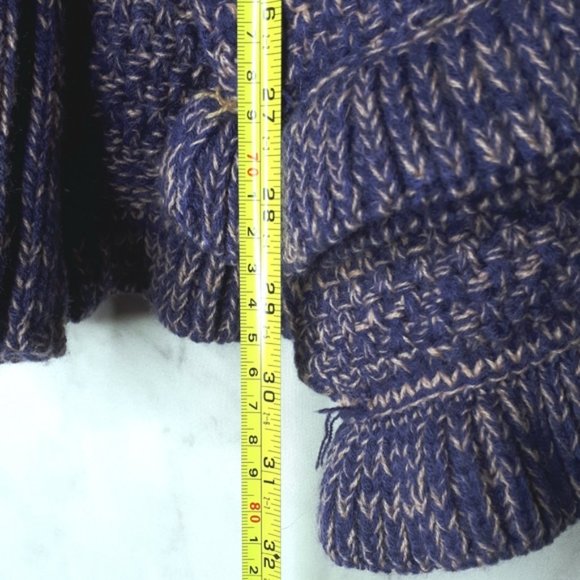 Mermaid Tail Knit Blanket Purple - Picture 7 of 7